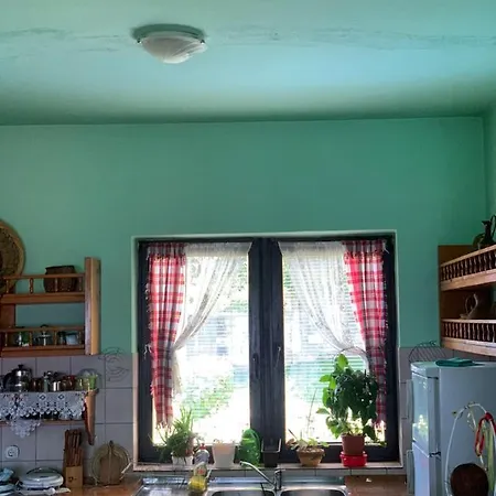 Panorama Apartment *